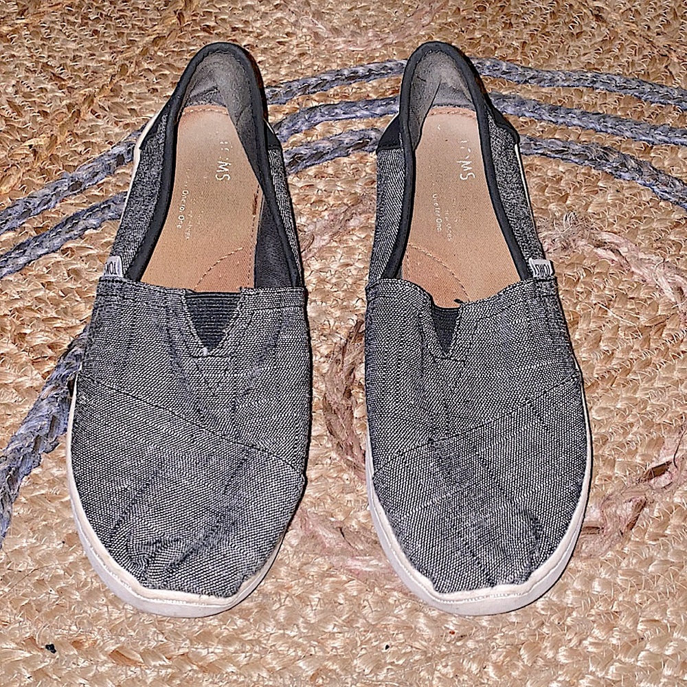 Toms mens cavas slip ons